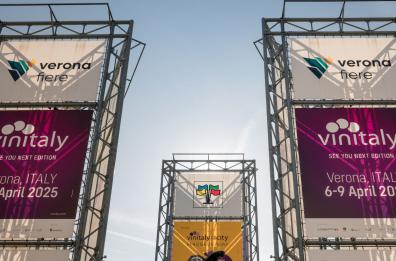 In centomila al Vinitaly: la carica degli stranieri