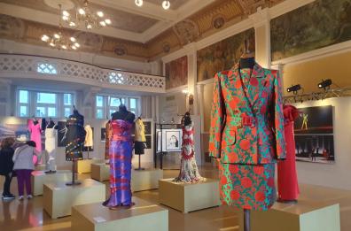 La Bari da bere torna di moda: gli anni d'oro della couture 70/90 in mostra al Kursaal