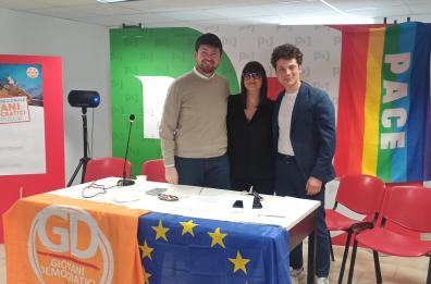 Claudia Caputo è la prima segretaria donna dei giovani democratici di Puglia
