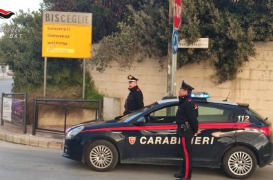Bisceglie, latitante arrestato sul treno grazie alla chiamata al 112 di un anziano in difficoltà 