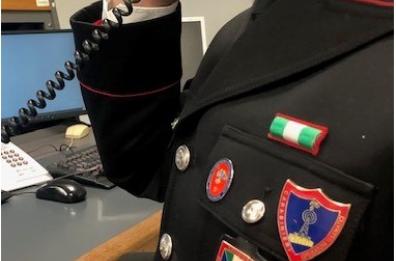«Dammi 8mila euro o tuo figlio sarà arrestato», la nonnina sventa la truffa: un arresto a Fragagnano