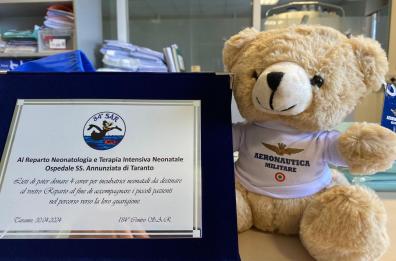 Taranto, l’84° Centro SAR Aeronautica Militare dona dispositivi per i neonati prematuri