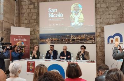 Bari, tutto pronto per il corteo storico di San Nicola, il «Santo dell'accoglienza che guarda verso l'alto» VD
