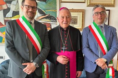 Matera saluta il vescovo monsignor Salvatore Ligorio, punto di riferimento per la comunità