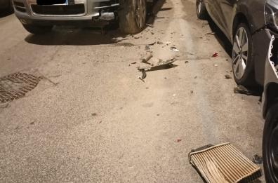 Bari, carambola tra auto in via Nicolai durante la festa patronale: nessun ferito Bari, carambola tra auto in via Nicolai durante la festa patronale: nessun ferito