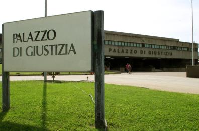 Foggia, falsi incidenti stradali per incassare i risarcimenti