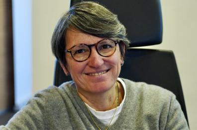 Le «relazioni riservate» della consigliera De Simone: la Regione viola la legge sulla trasparenza