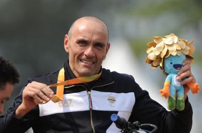 Ciclismo, il pugliese Luca Mazzone portabandiera dell'Italia alle Paralimpiadi 2024