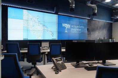 Acqua pubblica, lo stop di Fitto al trasferimento di Aqp ai Comuni: «La legge è incostituzionale»