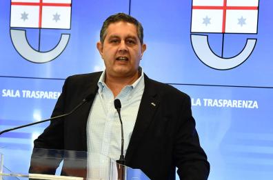 Toti in Liguria arrestato in 4 mesi, in Puglia per Pisicchio e Olivieri ne sono serviti 14 