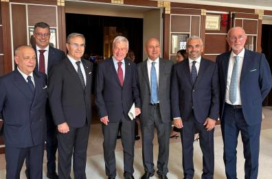 Lecce, per i suoi 30 anni Confcommercio premia i maestri del commercio alla presenza del presidente nazionale Sangalli