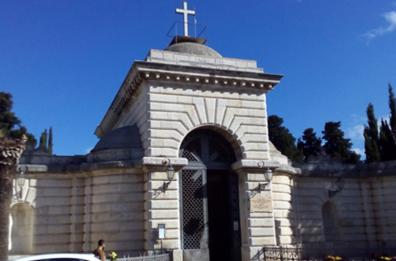 Andria, i servizi del cimitero a cura del Comune dal primo giugno se ne occuperà la Multiservice
