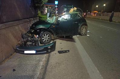 Schianto mortale sulla SS96 nel Barese, tre giovani vittime, rinviato a giudizio un 30enne