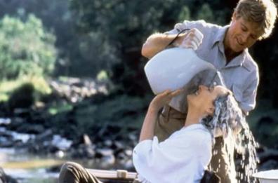 Indimenticabili Streep e Redford in «La mia Africa» di Pollack film simbolo degli anni Ottanta Indimenticabili Streep e Redford in «La mia Africa» di Pollack film simbolo degli anni Ottanta