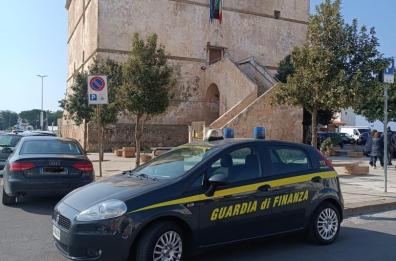Frode bonus edilizi e giro di fatture false: 10 indagati nel Salento, sequestro da mezzo milione