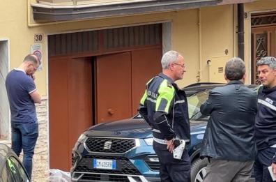 Choc a S. Giovanni Rotondo: il cadavere della donna trovato a terra in una pozza di sangue