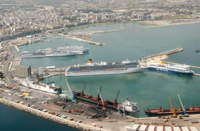 Bari, la nuova visione cominci dal mare