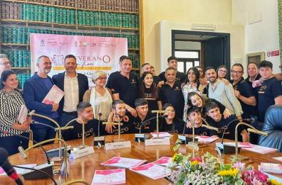 «Leverano in Fiore», colori e profumi con fioristi da tutto il mondo