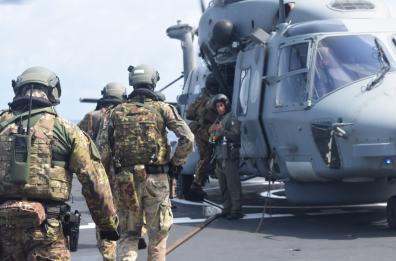 Marina militare, anche la fregata tarantina «Martinengo» a sventare l’attacco dei pirati 