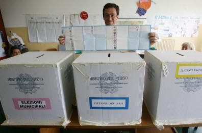 Bari, sconta la pena ai domiciliari, il giudice: «No al permesso per andare a votare»