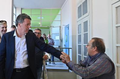 Renzi a Bari: «Noi centristi sorpresa alle elezioni; con il voto d’opinione entreremo in Comune»