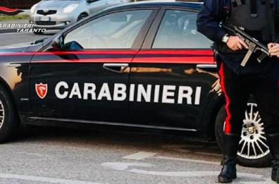 San Giorgio Jonico, picchia e umilia la sorella con cui convive: arrestato 51enne