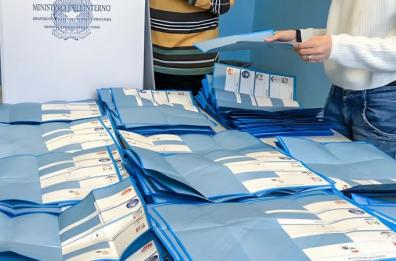 Elezioni comunali 2024, in corso lo spoglio a Bari, Lecce e Potenza. Segui i risultati in diretta.