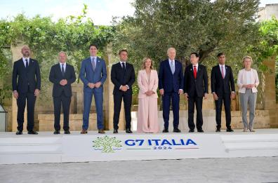 Nel nome di San Nicola un G7 bis in Puglia con Vladimir Putin