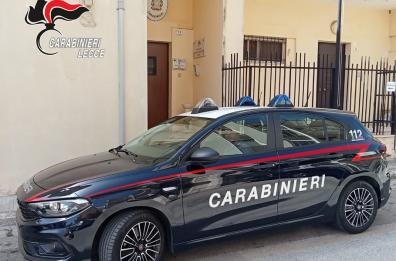 Da Napoli al Salento per truffare anziana con la scusa del finto arresto del figlio: 2 in manette