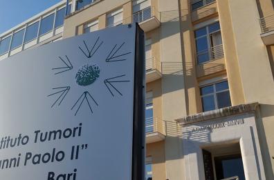 Bari, furti di farmaci all’Istituto Oncologico: patteggiano gli Infermieri e l'ex primario
