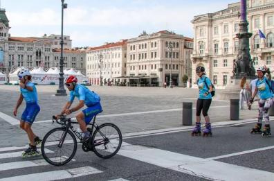 Sui pattini da Trieste a Leuca per beneficenza: l'impresa di Guenci