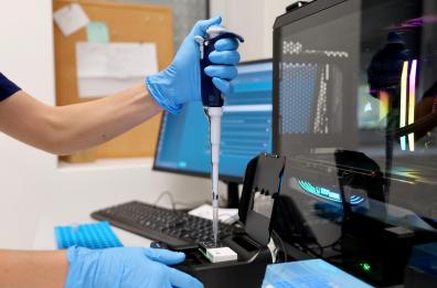 Puglia, grazie al test genetico obbligatorio sui malati di Sla si possono individuare mutazioni anche nei parenti