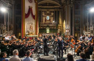 «L'anguria» nuovo singolo pieno di ironia per il barese Beppe Delre