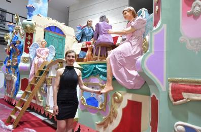 Matera, il vescovo ha benedetto il Carro della Madonna della Bruna