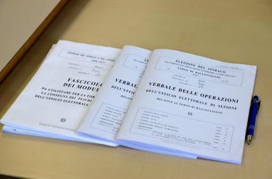 Ballottaggi in Puglia e Basilicata, urne chiuse. Ecco i nove sindaci eletti