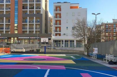 Piazza degli Olmi cambia volto: apre una nuova area giochi a Matera
