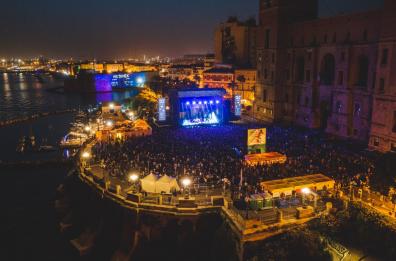 Grande successo a Taranto per il finale del Medimex: appuntamento a giugno 2025