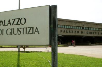 Foggia, il pentito Francavilla: «D’Auria chiese aiuto al clan per liberare i suoli all’Incoronata»