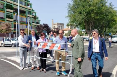 Barletta e la storia infinita del sottovia inaugurato a metà: «Non è accessibile ad anziani disabili»