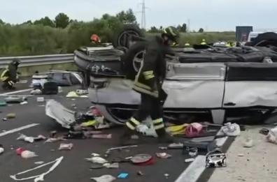 Incidente sull'A14 in direzione Bari Sud: morta una donna, 6 i feriti tra cui una bimba di 7 anni