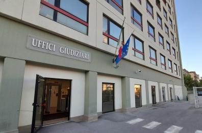 Bari, un anno con pena sospesa per false comunicazioni sociali: condannato Alceste «Gianky» Cavallari 