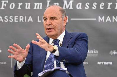 Puglia, metà del governo Meloni torna in masseria da Vespa: il Forum al via domani con Tajani e Salvini