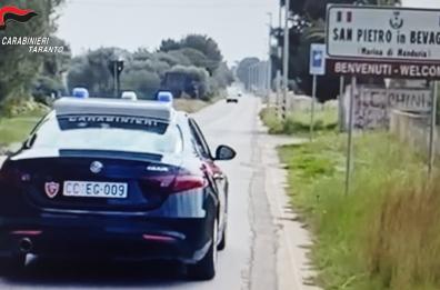 San Pietro in Bevagna, dodicenne si perde in spiaggia: ritrovata dai carabinieri a 5 km dall'ombrellone della madre