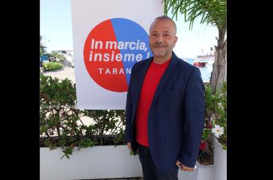 Taranto, Stellato già corre da sindaco con (soli) tre anni d’anticipo