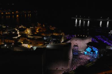 «Cornetto Battiti Live», da stasera su Canale 5 la grande musica dalla Puglia