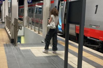 Incidente sui binari a Ostuni: circolazione sospesa sulla linea Bari-Lecce. Ripresa dopo due ore