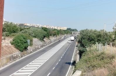 Sicurezza stradale sulla SS100, Emiliano e Ciliento scrivono a Salvini: «Deviare il traffico pesante sulla A14 Bari-Taranto»