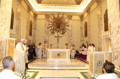 Taranto, oltre 500 carmelitani tra le strade del borgo