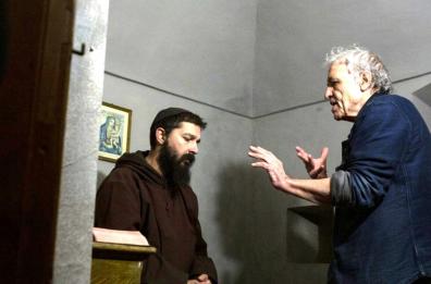 Nel «Padre Pio» di Abel Ferrara oltre le stimmate c’è l’uomo sospeso tra lotta e grazia
