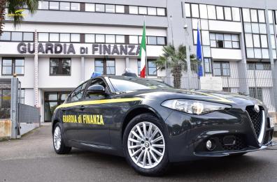 Taranto, bancarotta fraudolenta e autoriciclaggio: sequestro da 1 milione, arrestato imprenditore
